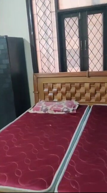 2 BHK Builder Floor For Rent in Khirki Extension