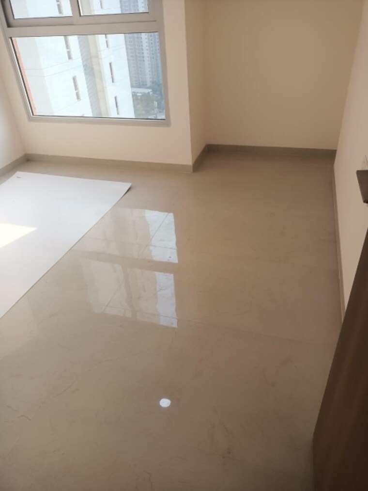 Room, kalpataru-paramount 2 Bedroom 670 Sq.Ft. Apartment In Kapur Bawdi Thane 8779589