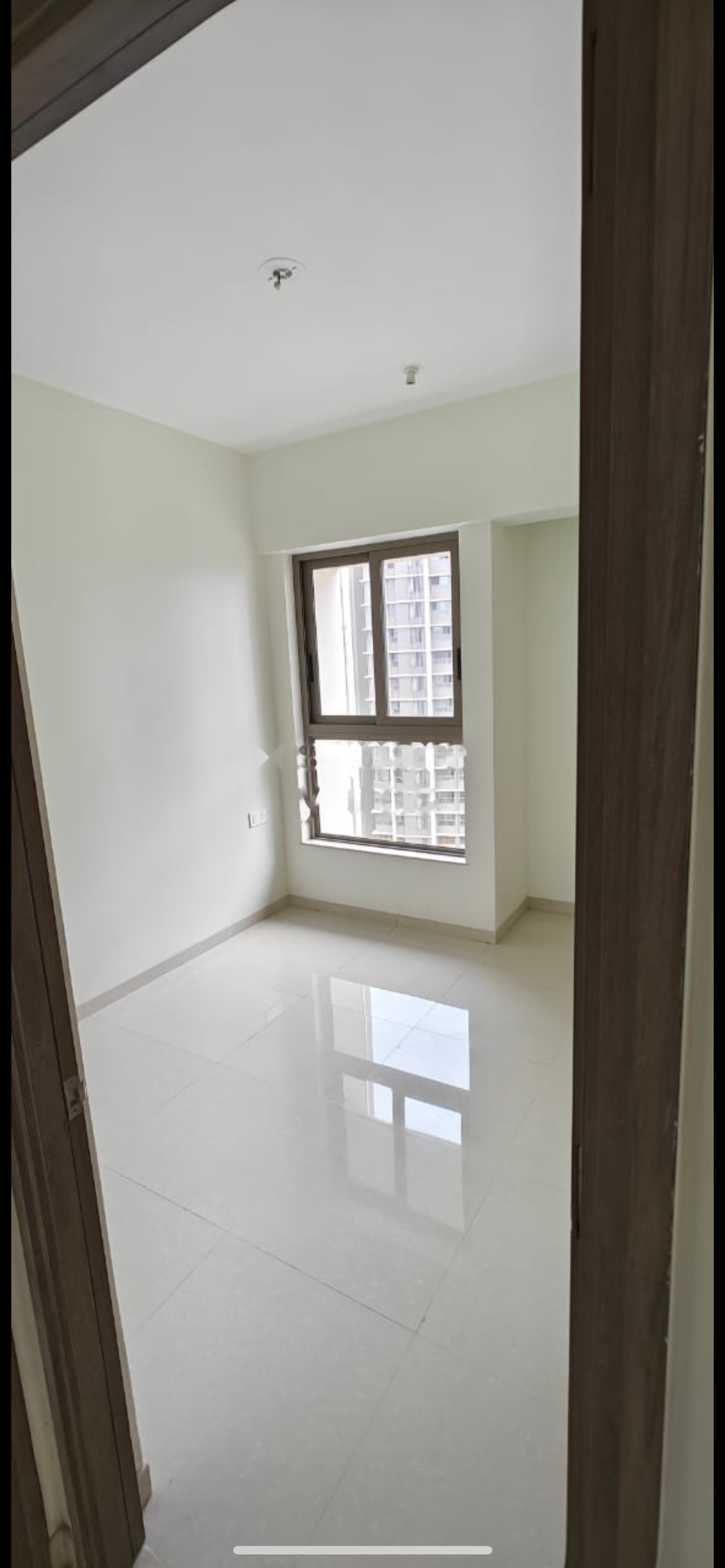 2 BHK Apartment For Rent in Kalpataru Paramount