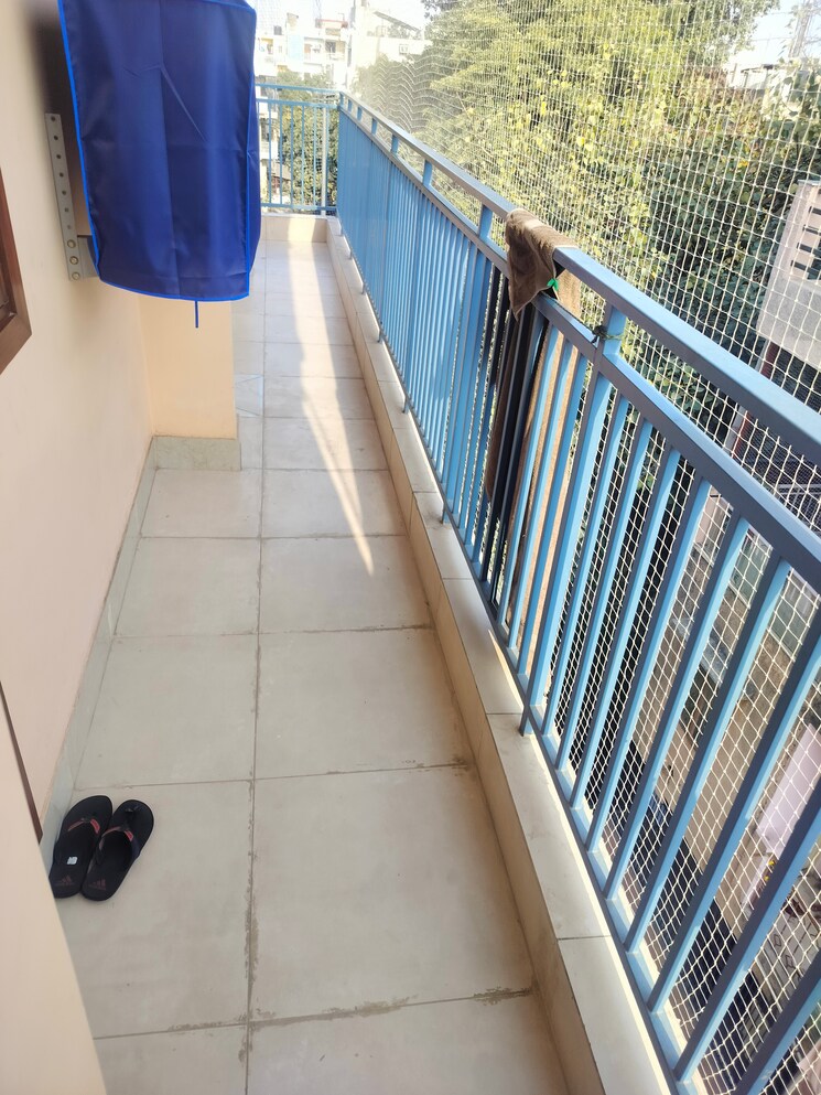 Balcony, sarita vihar 1 RK 350 Sq.Ft. Apartment In Sarita Vihar Delhi 8779568