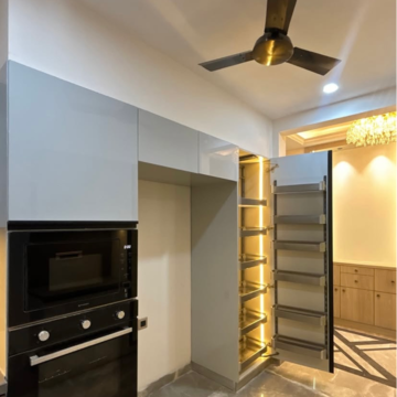 Staircase in 4 BHK Builder Floor at Ansal API Esencia, Sector 67 – for Sale