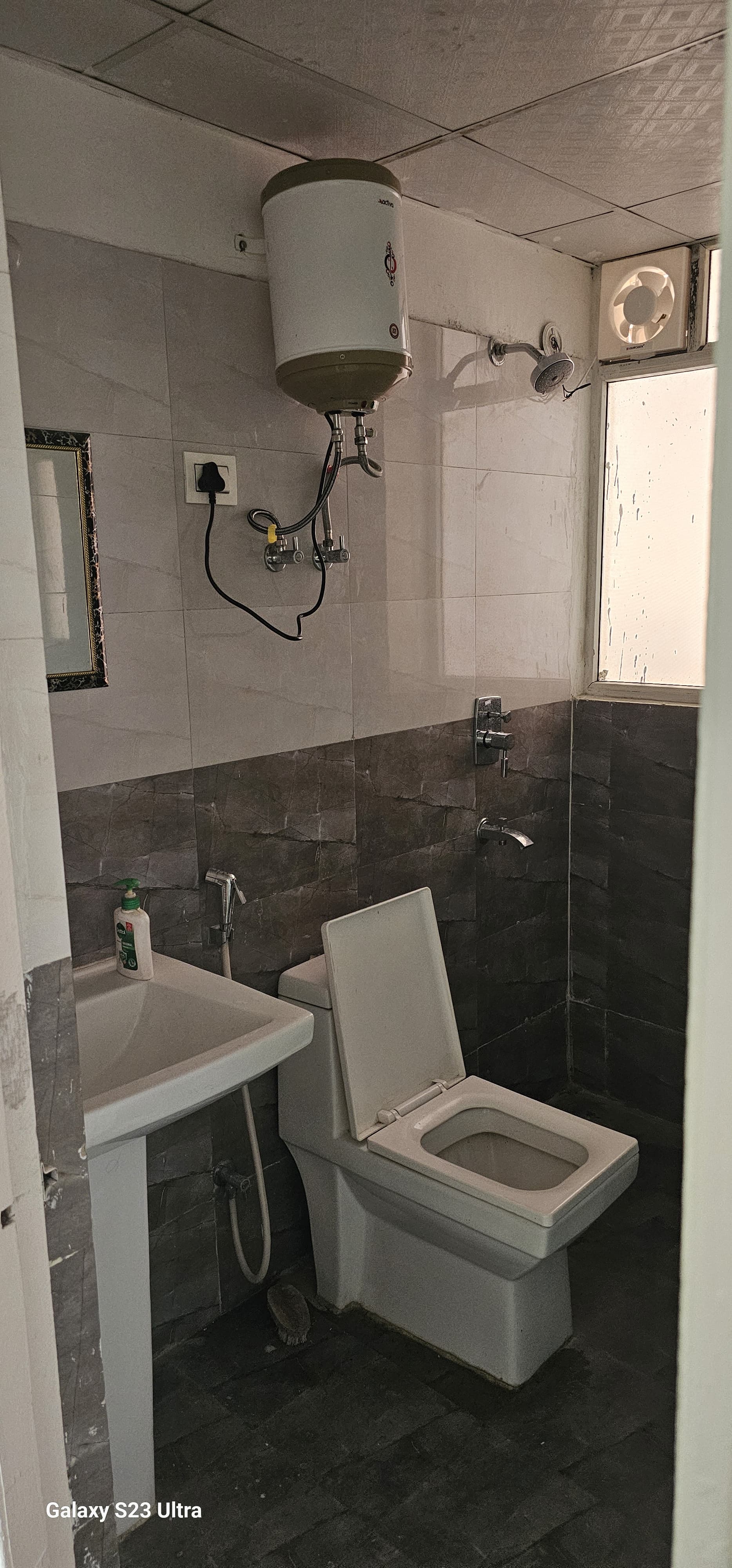 2.5 BHK + Study Room 1150 Sq.Ft. Apartment in Migsun Ultimo