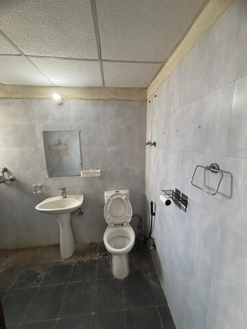 Bathroom in 2.5 BHK Apartment at JM Florance, Tech Zone 4 Greater Noida – for Sale