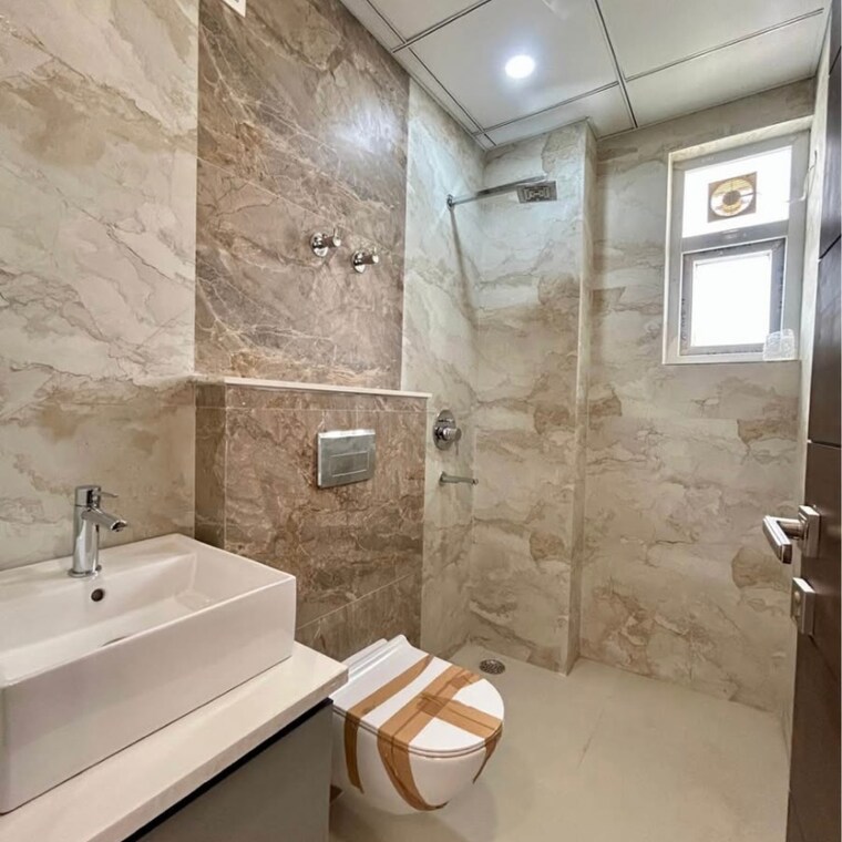 Bathroom, ansal-versalia-avante 3 Bedroom 1750 Sq.Ft. Builder Floor In Sector 67 Gurgaon 8779620