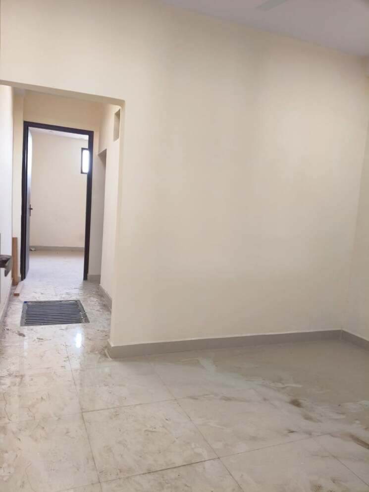 Room, saket 1 Bedroom 450 Sq.Ft. Builder Floor In Saket Delhi 8779651