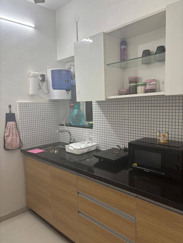 Kitchen, omkar-signet 2 Bedroom 603 Sq.Ft. Apartment In Malad East Mumbai 8779677