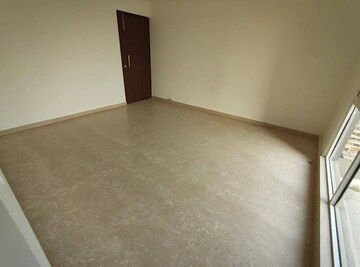 Room in 1 BHK Apartment at Omkar Signet, Malad East – for Rent