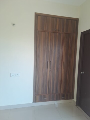 3 BHK Apartment For Sale in Kingswood Court, Sain Vihar