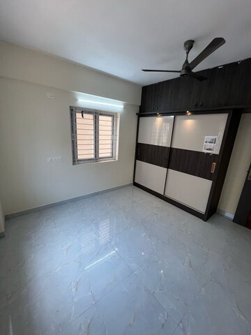 Room in 3 BHK Builder Floor at Horamavu – for Rent
