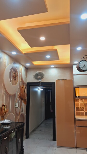 Furnished Amenities in 2 BHK Builder Floor at Subhash Nagar – for Rent