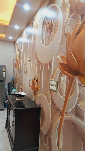 Master Bedroom in 2 BHK Builder Floor at Subhash Nagar – for Rent