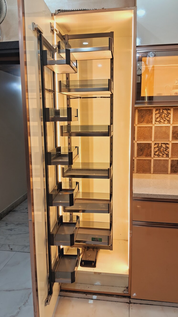 undefined, subhash nagar 2 Bedroom 100 Sq.Yd. Builder Floor In Subhash Nagar Delhi 8779800