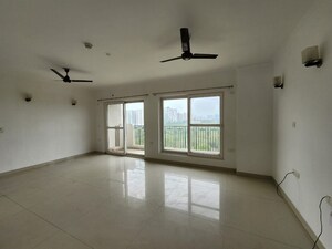 4 BHK Apartment For Sale in DLF The Crest, Sector 54