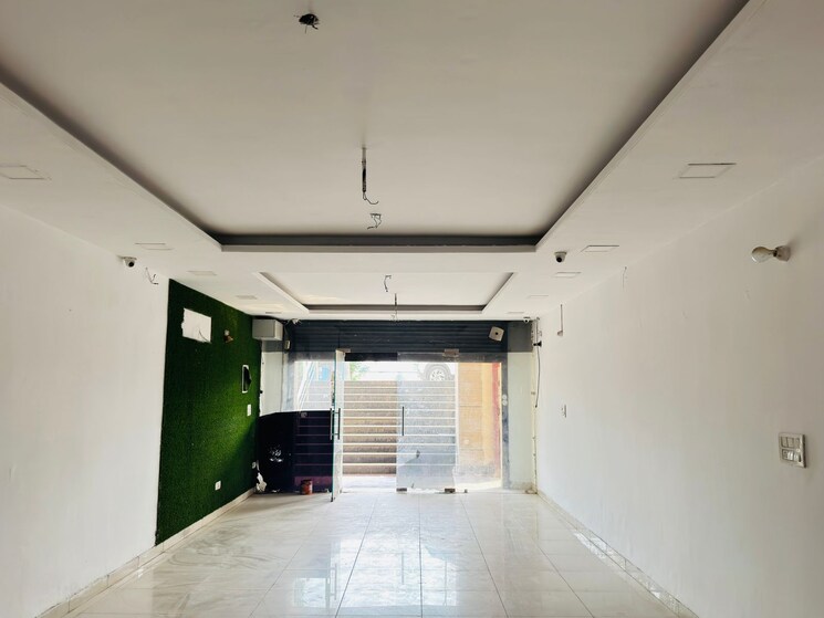 Kitchen, dlf-the-crest 4 Bedroom 3500 Sq.Ft. Apartment In Sector 54 Gurgaon 8779776