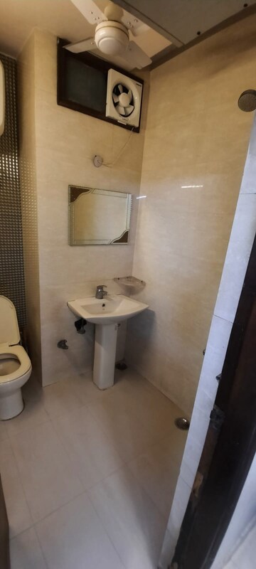 Bathroom in 3 BHK Builder Floor at Old Rajinder Nagar – for Rent