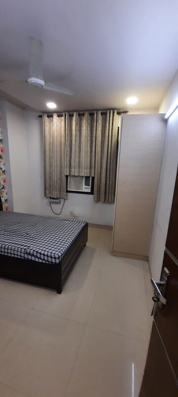 Bedroom in 3 BHK Builder Floor at Old Rajinder Nagar – for Rent