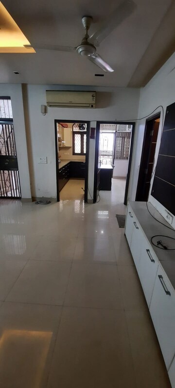 3 BHK Builder Floor For Rent in Old Rajinder Nagar