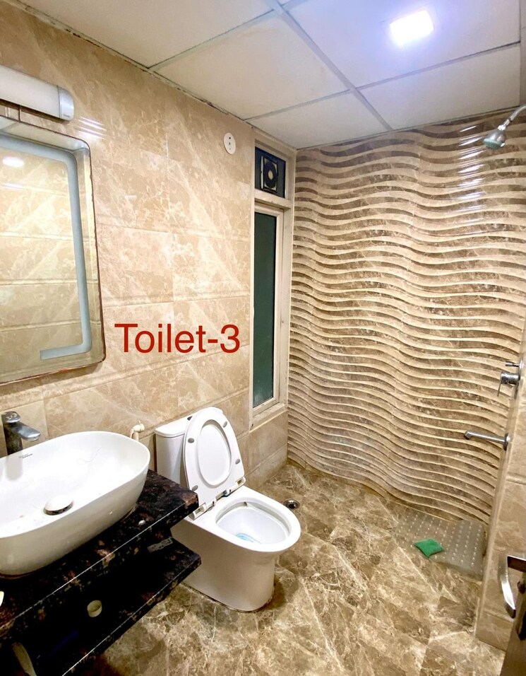 Bathroom, supertech-cape-town 3 Bedroom 1625 Sq.Ft. Apartment In Sector 74 Noida 8779781
