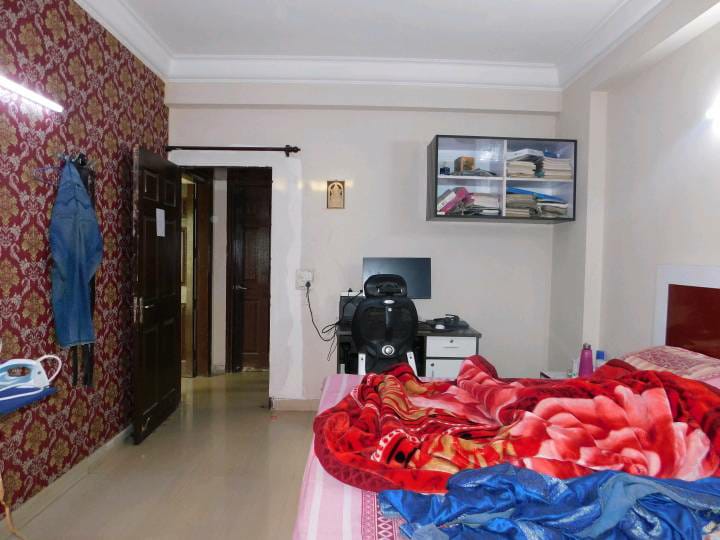 2.5 BHK + Study Room Apartment For Sale in Paramount Symphony