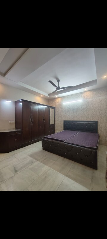 Bedroom in 3 BHK Builder Floor at Chattarpur – for Rent