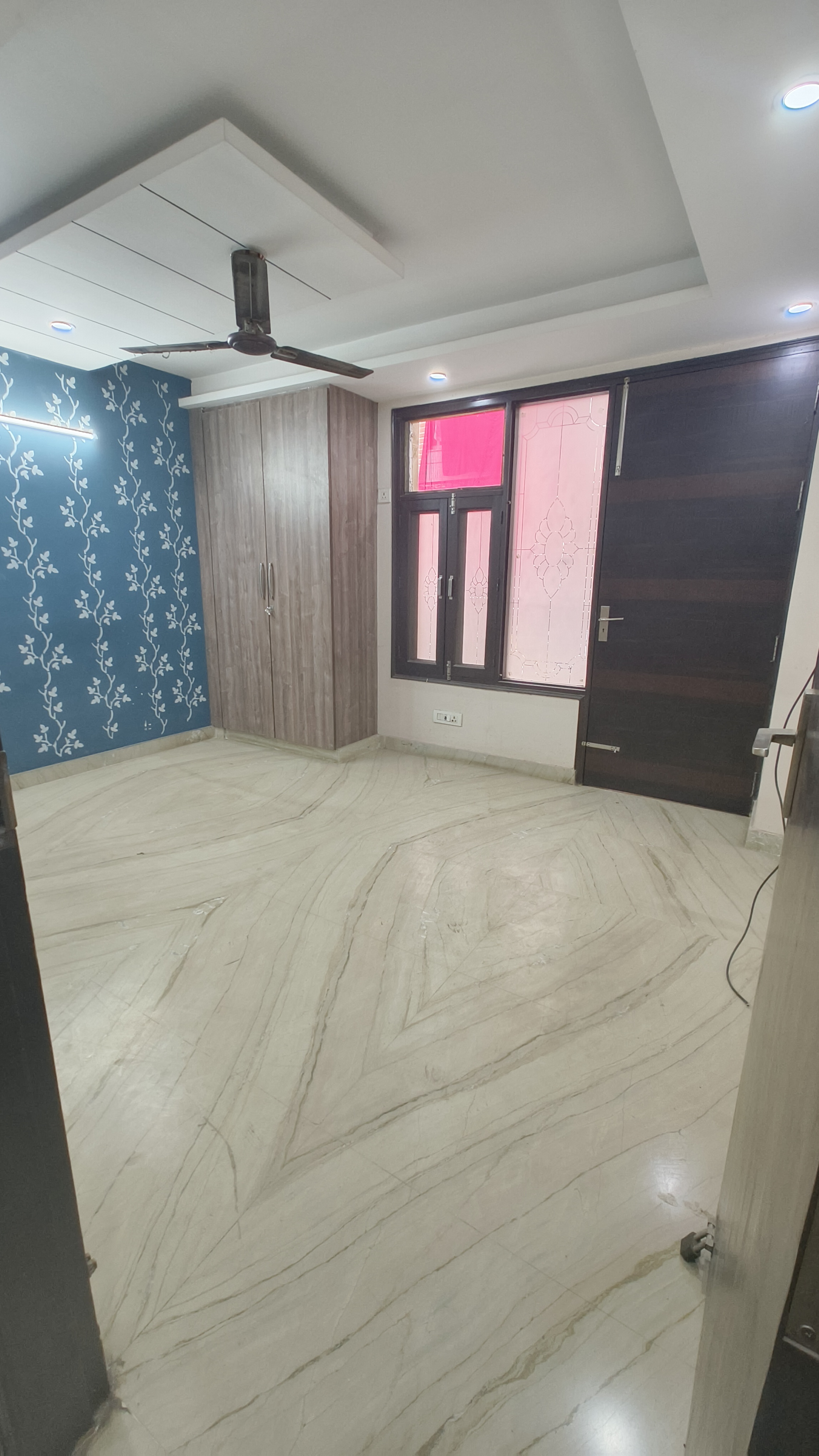 2 BHK Builder Floor For Rent in Govindpuri