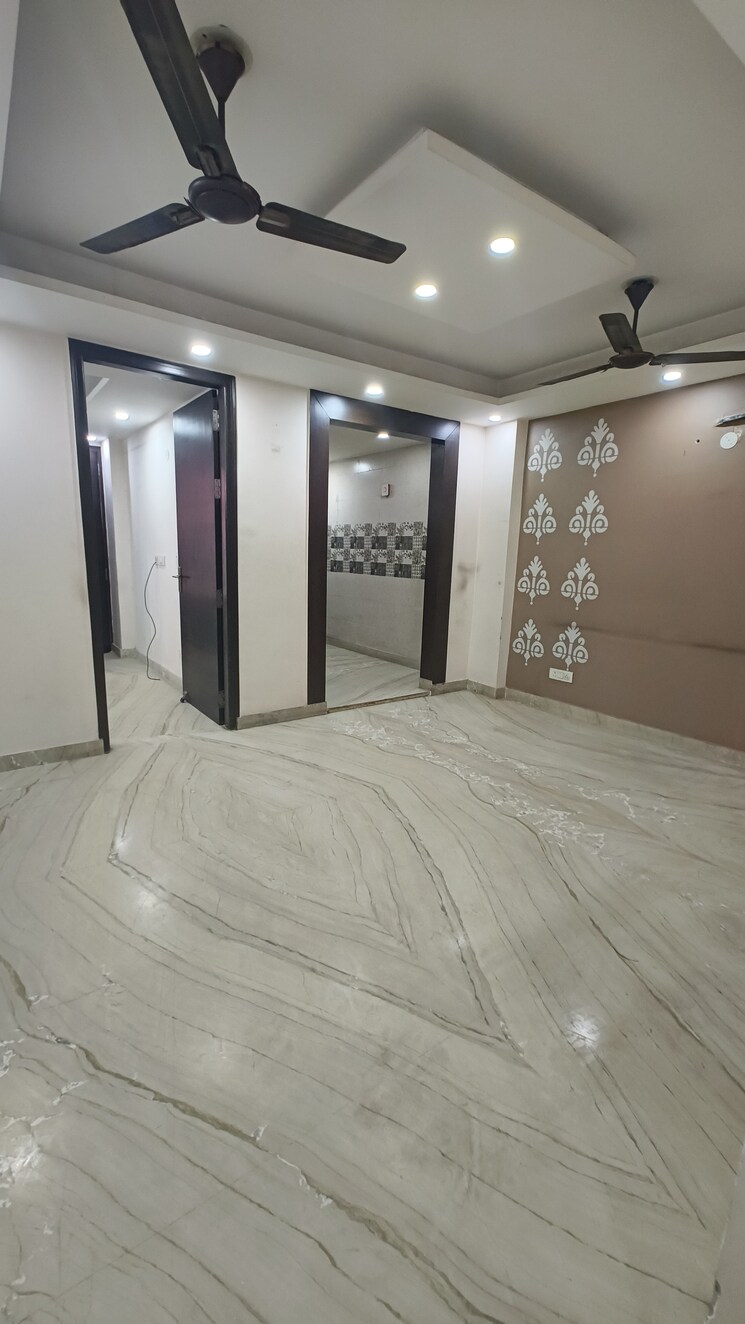 Room, govindpuri 2 Bedroom 750 Sq.Ft. Builder Floor In Govindpuri Delhi 8779833