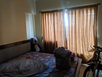 Bedroom in 2 BHK Apartment at Rustomjee Central Park, Andheri East – for Rent