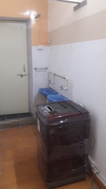 Furnished Amenities in  Pg at Modi Colony – for Rent