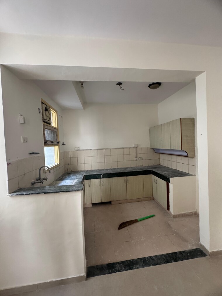 Kitchen, bptp-park-elite-premium 3 Bedroom 1128 Sq.Ft. Apartment In Sector 84 Faridabad 8779840