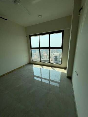 Room in 2 BHK Apartment at Sheth Irene, Malad West – for Rent