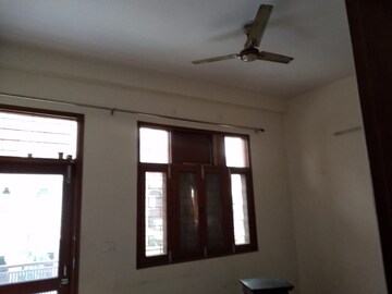 Furnished Amenities in 3 BHK Independent House at Sector 40 – for Rent