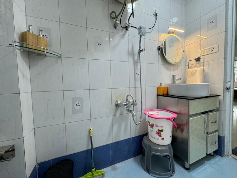Bathroom, summer hill 2 Bedroom 1000 Sq.Ft. Apartment In Summer Hill Shimla 8779861