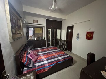 Room in 3 BHK Builder Floor at Tagore Garden – for Rent