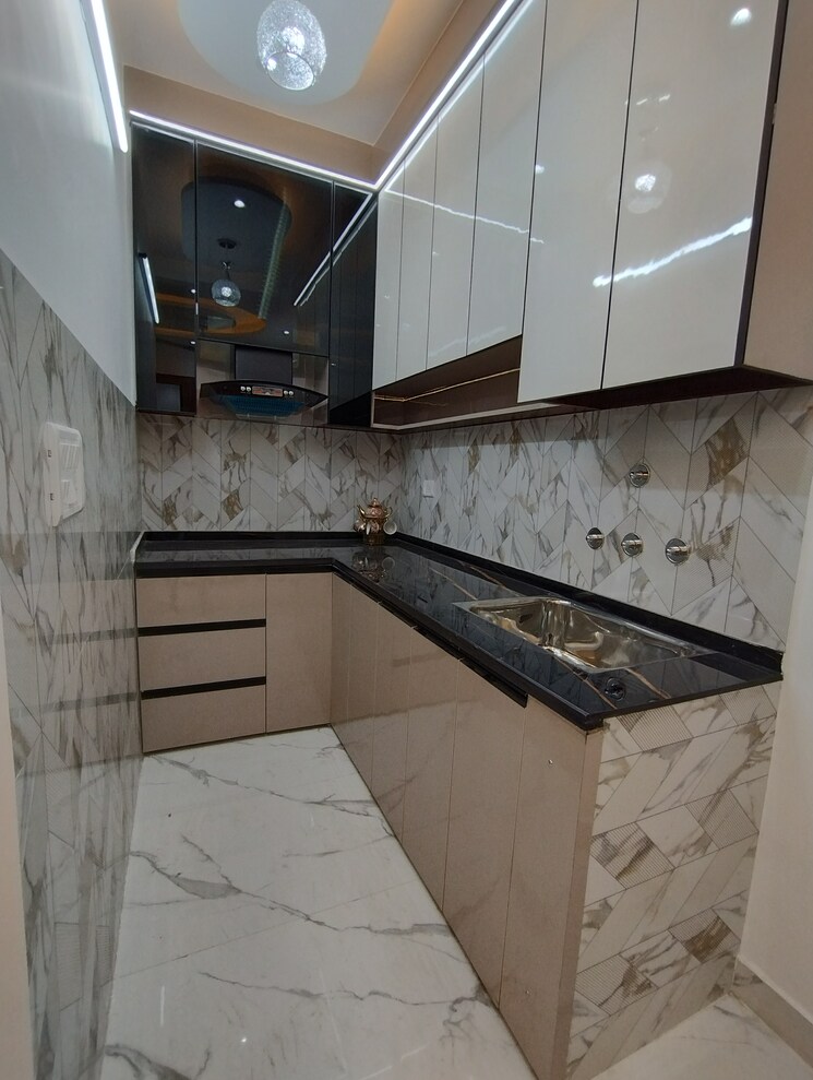 Kitchen, uttam nagar west 2 Bedroom 550 Sq.Ft. Builder Floor In Uttam Nagar West Delhi 8779922