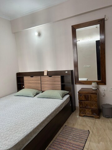 Bedroom in 4 BHK Villa at Alpha 1 RWA, Alpha 1 Greater Noida – for Rent