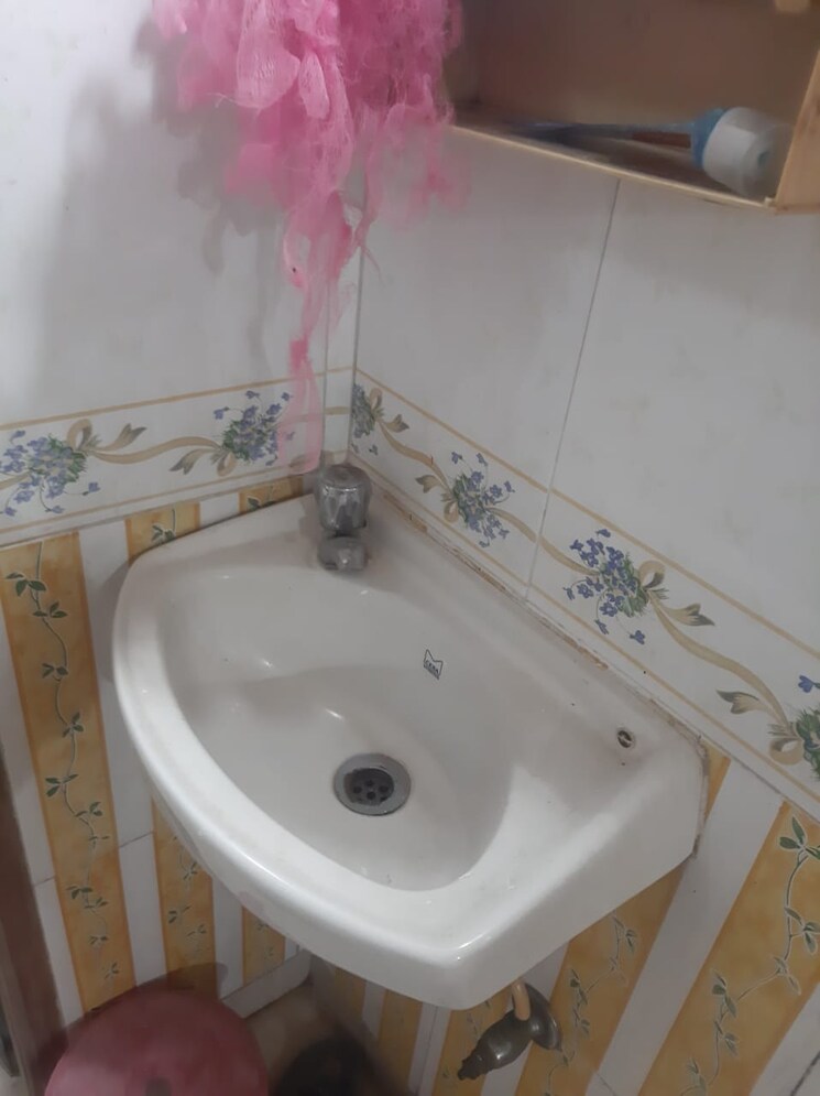 Bathroom, matoshree-pearl-bhandup 1 Bedroom 620 Sq.Ft. Apartment In Bhandup West Mumbai 8779863