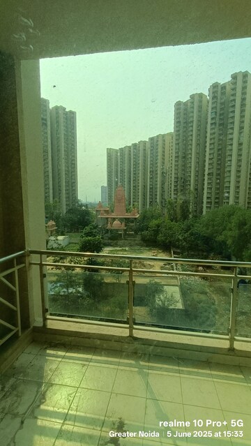 Balcony in 3 BHK Apartment at Gaur Saundaryam, Tech Zone 4 Greater Noida – for Rent
