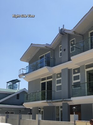 6+ BHK Villa For Sale in Naldehra