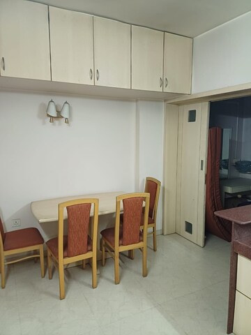  Pg For Rent in Model Colony