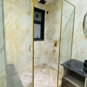 Bathroom in 4 BHK Builder Floor at SS Mayfield Gardens, Mayfield Garden – for Sale