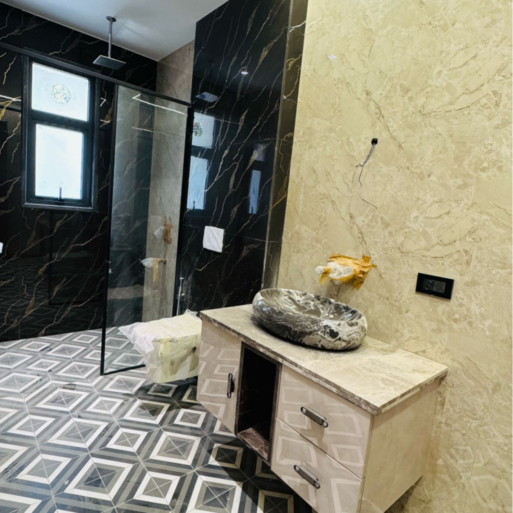 Bathroom, ss-mayfield-gardens 4 Bedroom 502 Sq.Yd. Builder Floor In Mayfield Garden Gurgaon 8779945