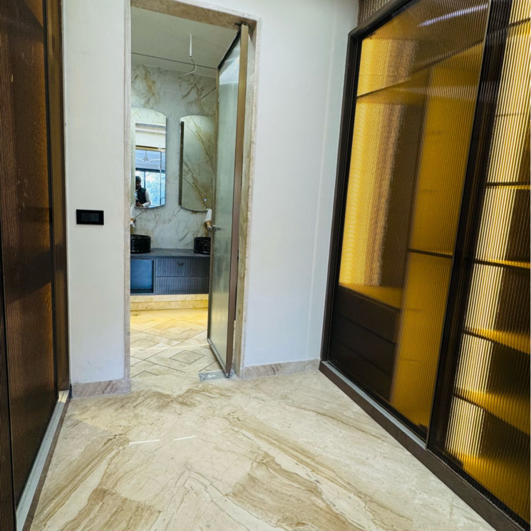 Bathroom, ss-mayfield-gardens 4 Bedroom 502 Sq.Yd. Builder Floor In Mayfield Garden Gurgaon 8779945