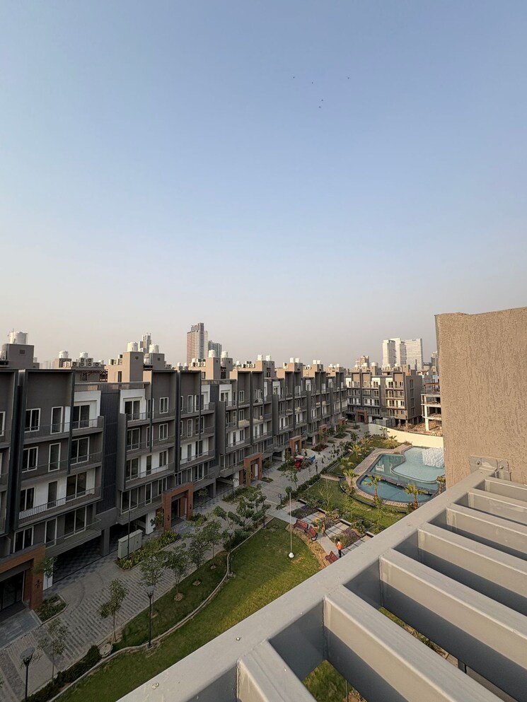 Exterior View, smart-world-orchard 3 Bedroom 1630 Sq.Ft. Apartment In Sector 61 Gurgaon 8779927
