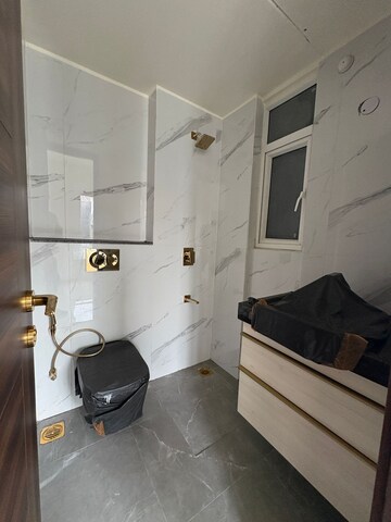 Bathroom in 3 BHK Apartment at Smart World Orchard, Sector 61 – for Rent