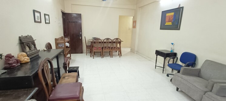 Living Room, sarala-apartments-model-colony 2 Bedroom 1000 Sq.Ft. Apartment In Model Colony Pune 8779971