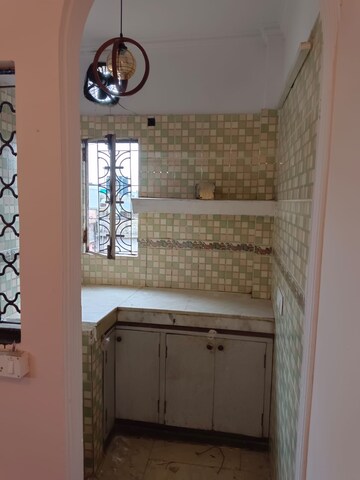 Bathroom in 1 BHK Builder Floor at Lajpat Nagar 4 – for Rent