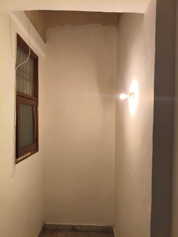  2 BHK Builder Floor at Sector 23a – for Rent