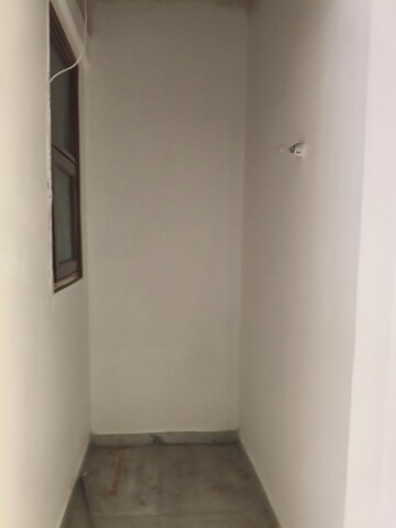 Room in 2 BHK Builder Floor at Sector 23a – for Rent