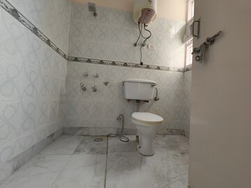 Bathroom in 3 BHK Apartment at Technocrat CGH Society, Sector 56 – for Rent