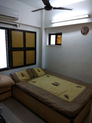 Bedroom in 1 BHK Apartment at Pankaj Mansion, Worli – for Rent